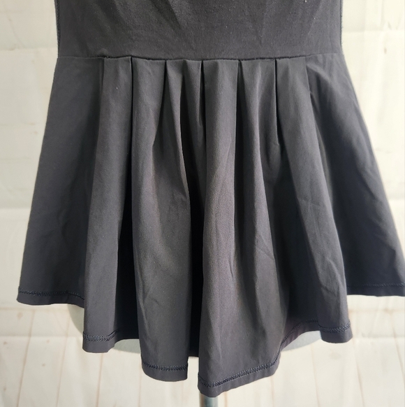 Lululemon Girly Active Peplum Crisscross Back Medium Support Tank Top Black 6 - Picture 9 of 15